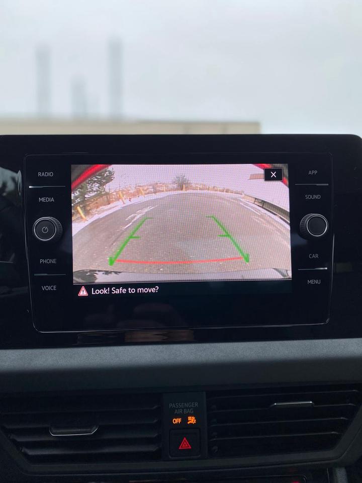 2025 Volkswagen Jetta SE LEATHER Photo