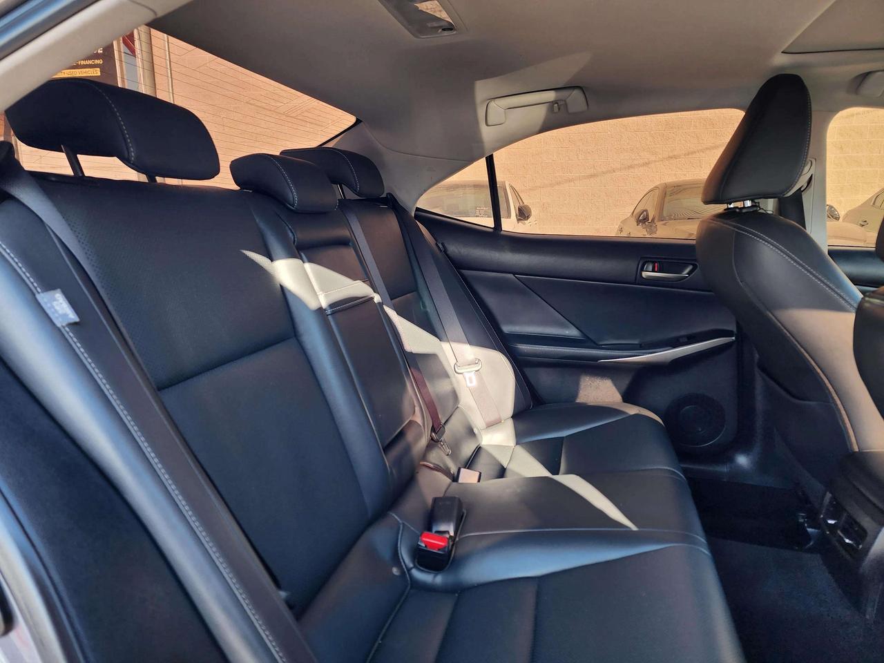 2017 Lexus IS 300 AWD | No Accidents! Photo