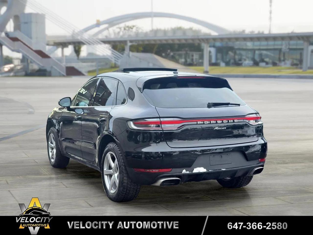 2021 Porsche Macan | No Accidents! Photo