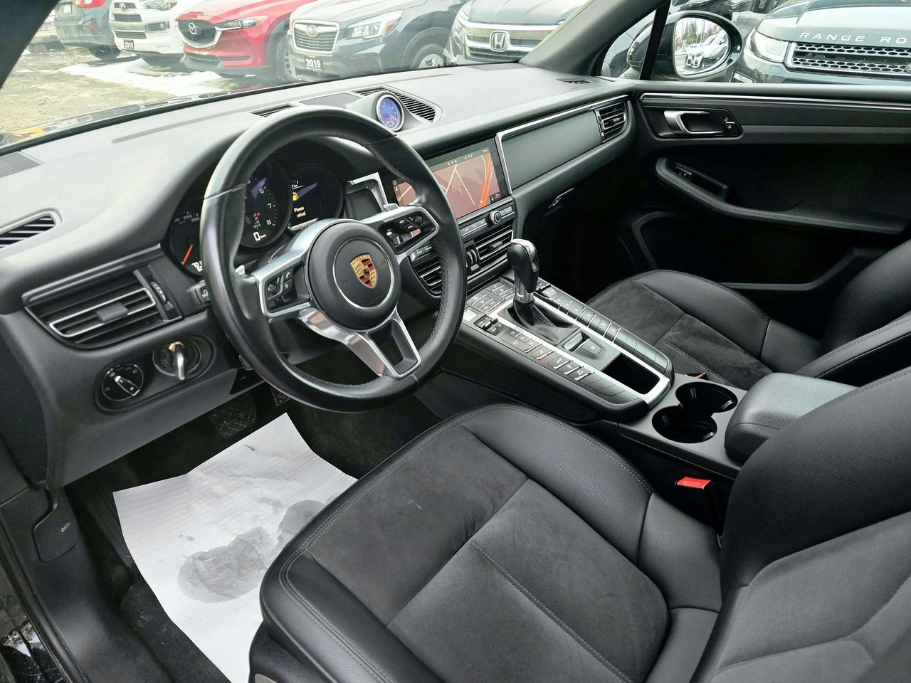 2021 Porsche Macan | No Accidents! Photo