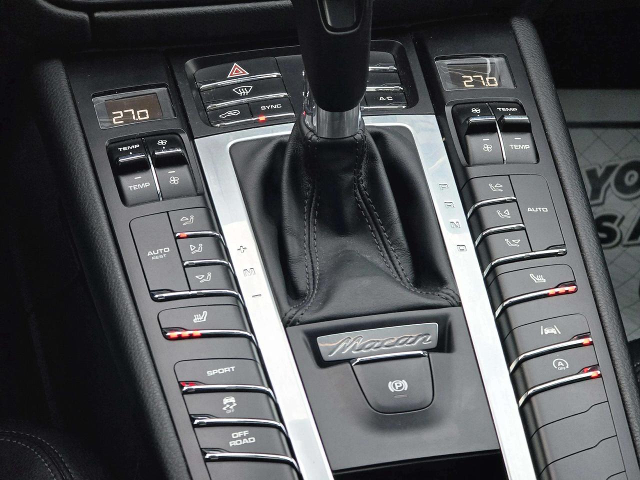 2021 Porsche Macan | No Accidents! Photo