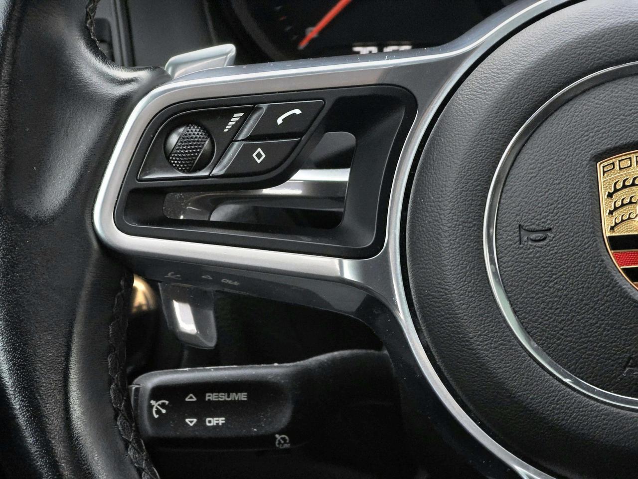 2021 Porsche Macan | No Accidents! Photo