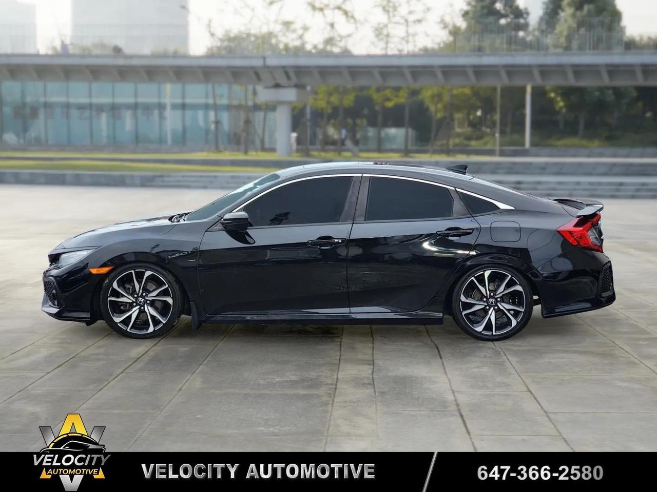 2019 Honda Civic Si Manual | No Accidents! Photo