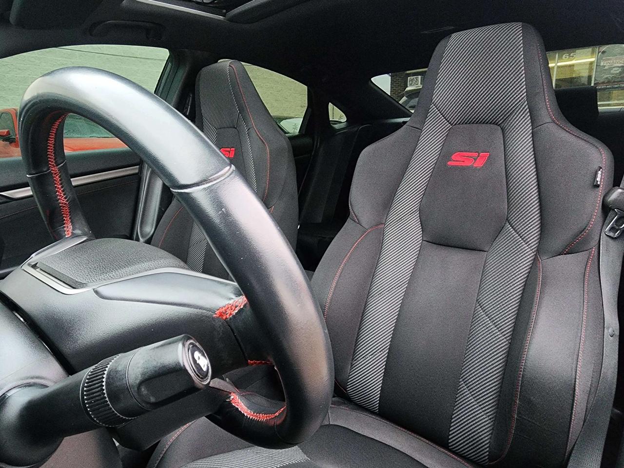 2019 Honda Civic Si Manual | No Accidents! Photo