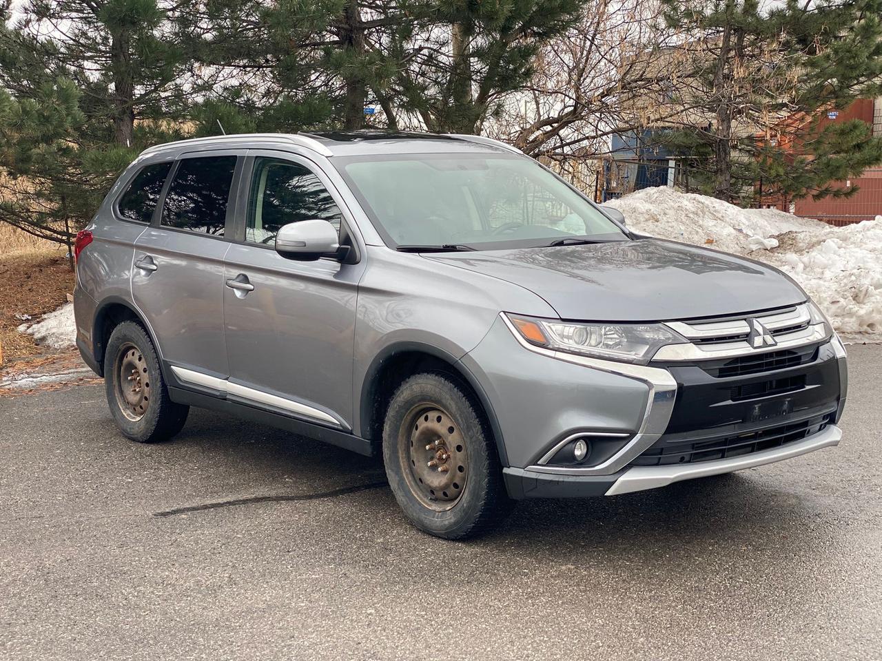 2016 Mitsubishi Outlander ES AWD | LEATHER | SUNROOF Photo