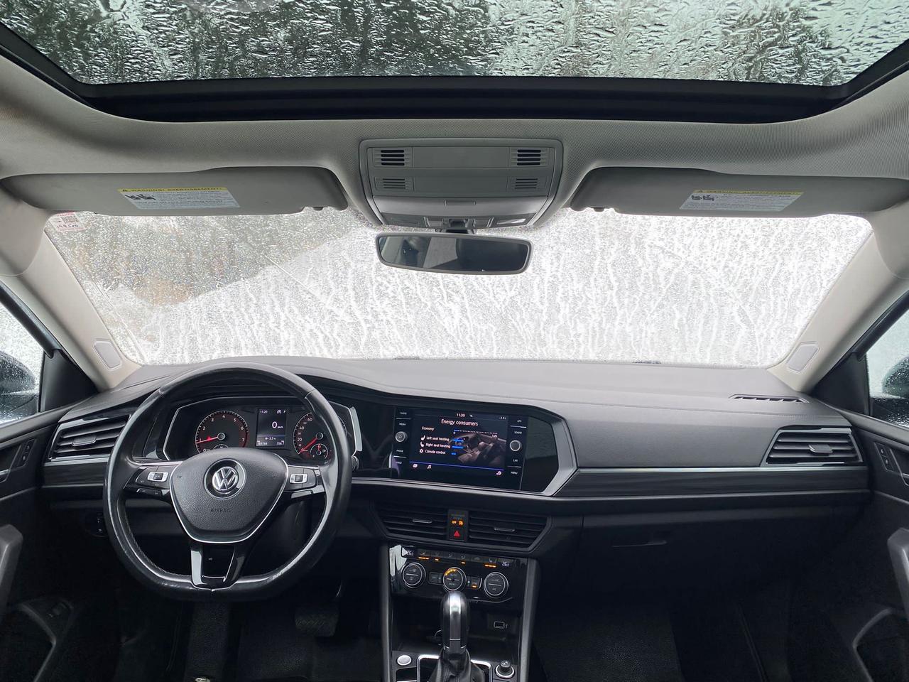 2019 Volkswagen Jetta HIGHLINE | LEATHER | PANOROOF Photo