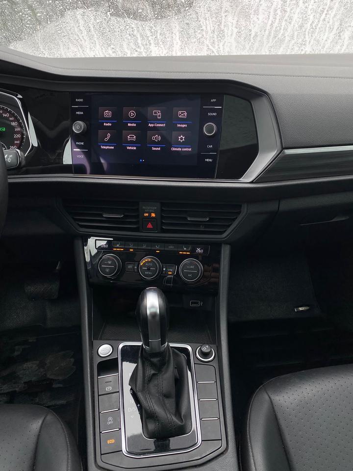 2019 Volkswagen Jetta HIGHLINE | LEATHER | PANOROOF Photo