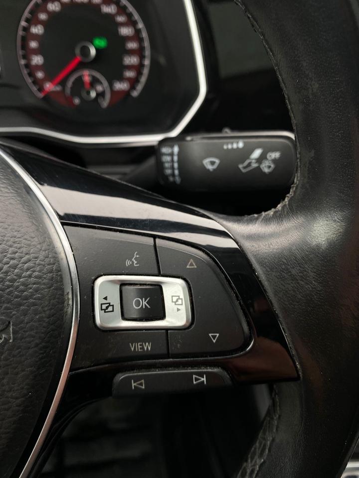 2019 Volkswagen Jetta HIGHLINE | LEATHER | PANOROOF Photo