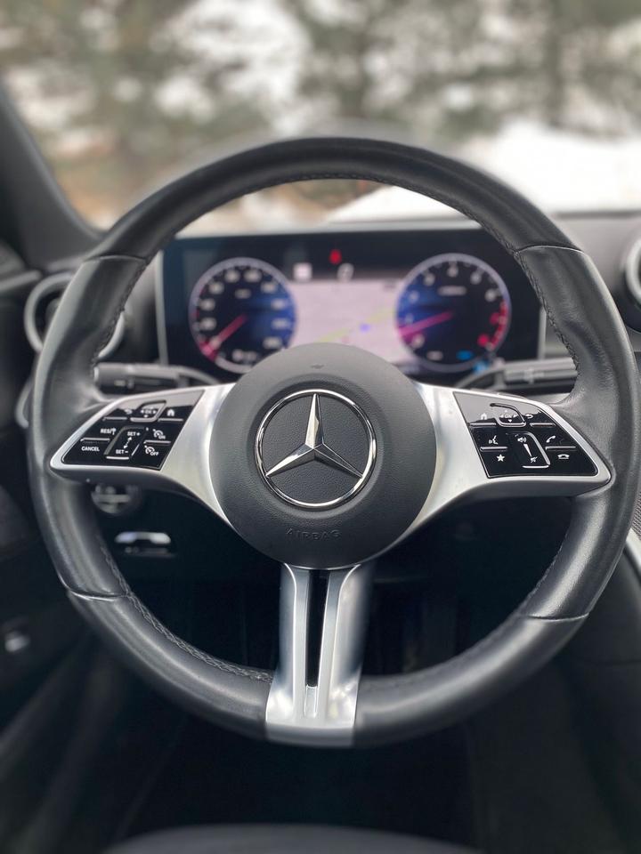 2024 Mercedes-Benz C-Class C300 4MATIC 360 CAMERAS Photo