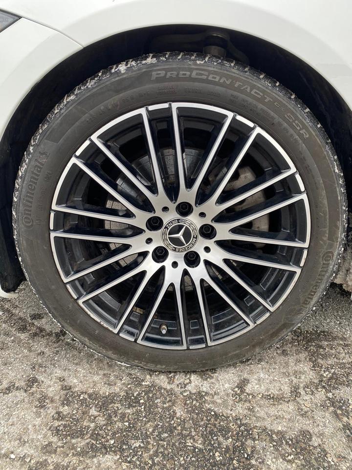 2024 Mercedes-Benz C-Class C300 4MATIC 360 CAMERAS Photo