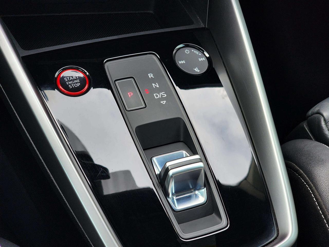 2022 Audi S3 Progressiv S-Line w/Black Optics | No Accidents! Photo