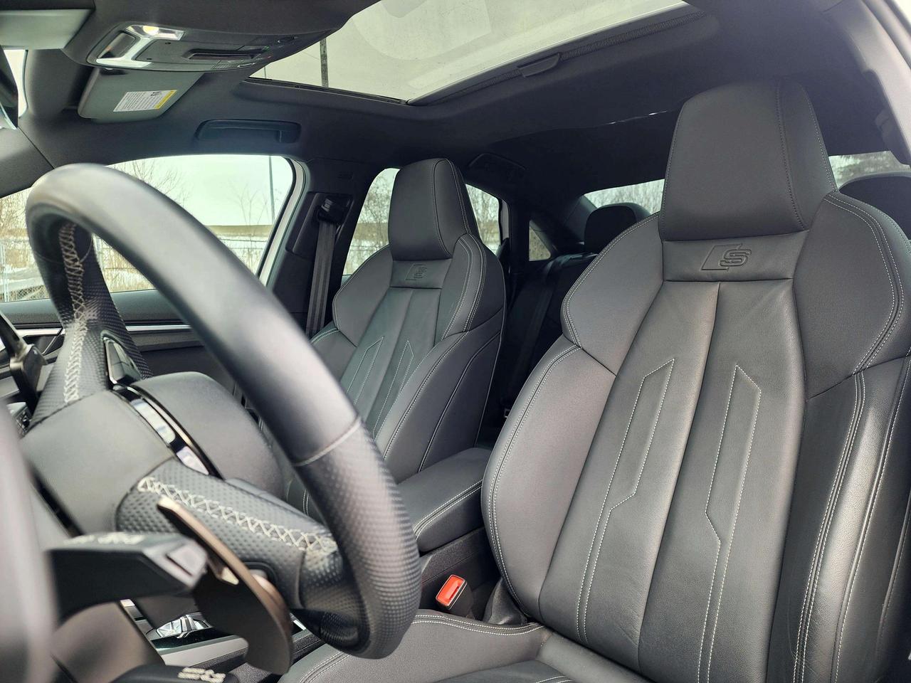 2022 Audi S3 Progressiv S-Line w/Black Optics | No Accidents! Photo