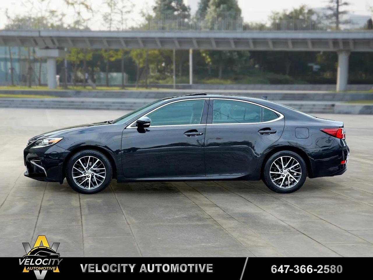 2017 Lexus ES 350 Touring | No Accidents! Photo