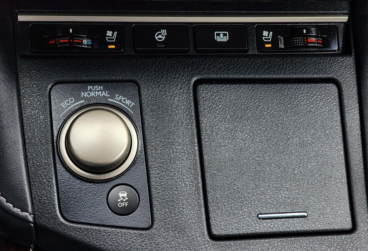 2017 Lexus ES 350 Touring | No Accidents! Photo