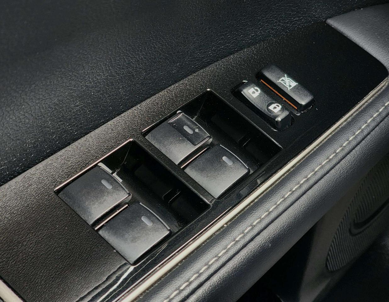 2017 Lexus ES 350 Touring | No Accidents! Photo