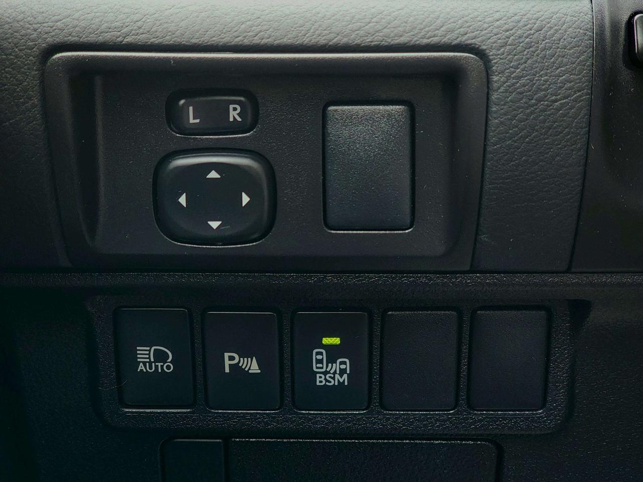 2017 Lexus ES 350 Touring | No Accidents! Photo