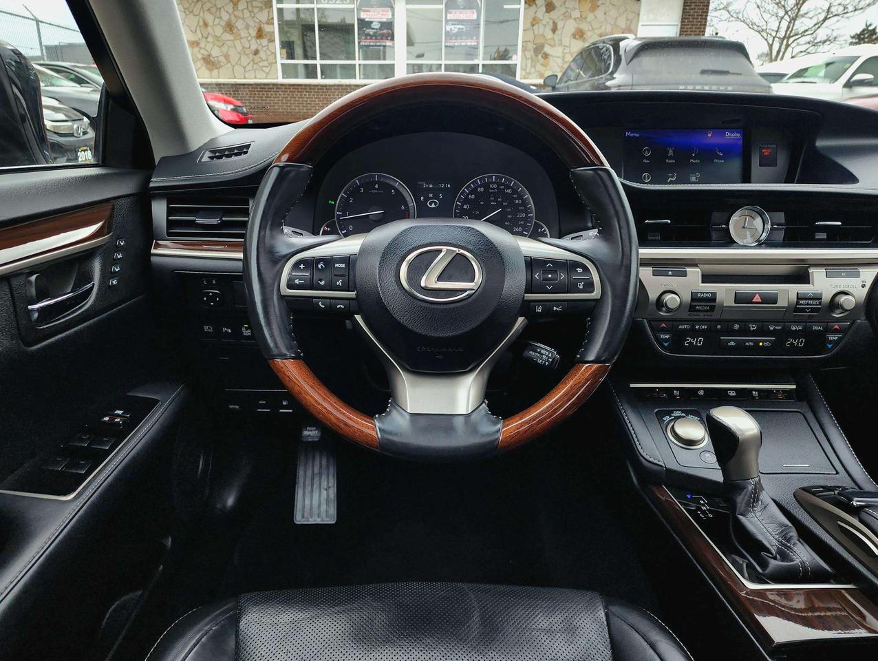 2017 Lexus ES 350 Touring | No Accidents! Photo