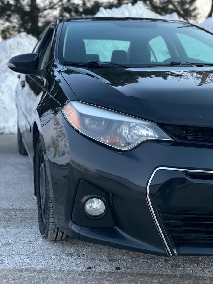 2015 Toyota Corolla S PREMIUM Photo
