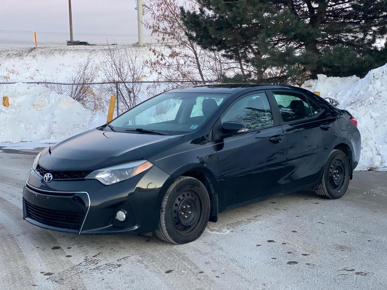 2015 Toyota Corolla S PREMIUM Photo0