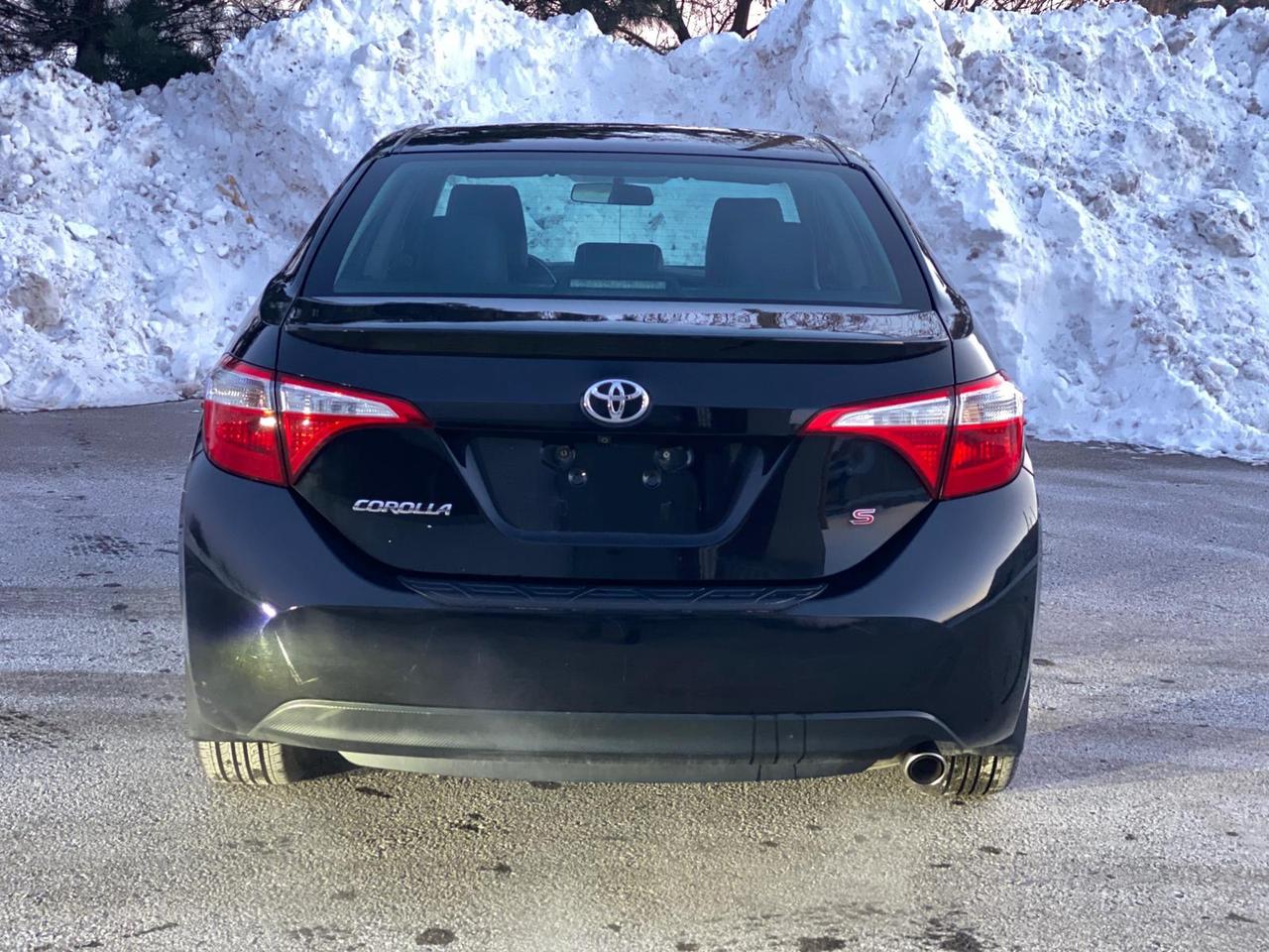 2015 Toyota Corolla S PREMIUM Photo4