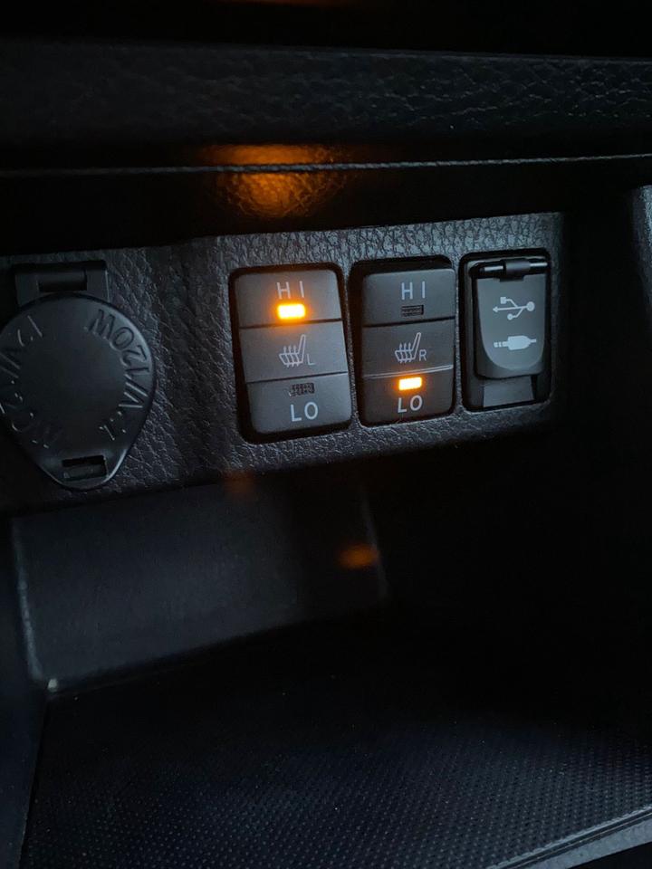 2015 Toyota Corolla S PREMIUM Photo