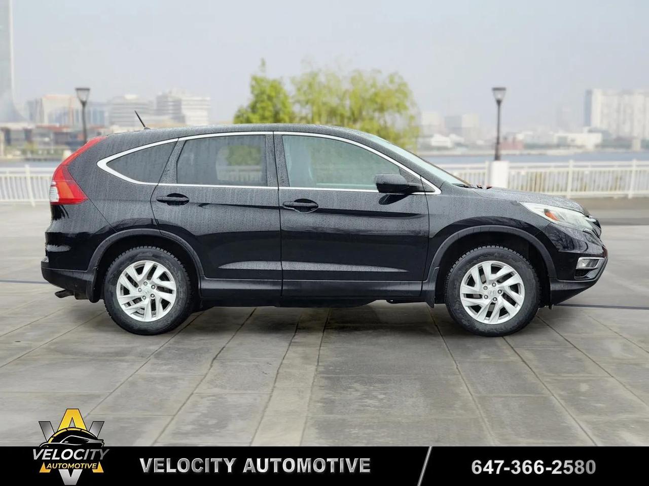 2016 Honda CR-V SE AWD | No Accidents! Photo