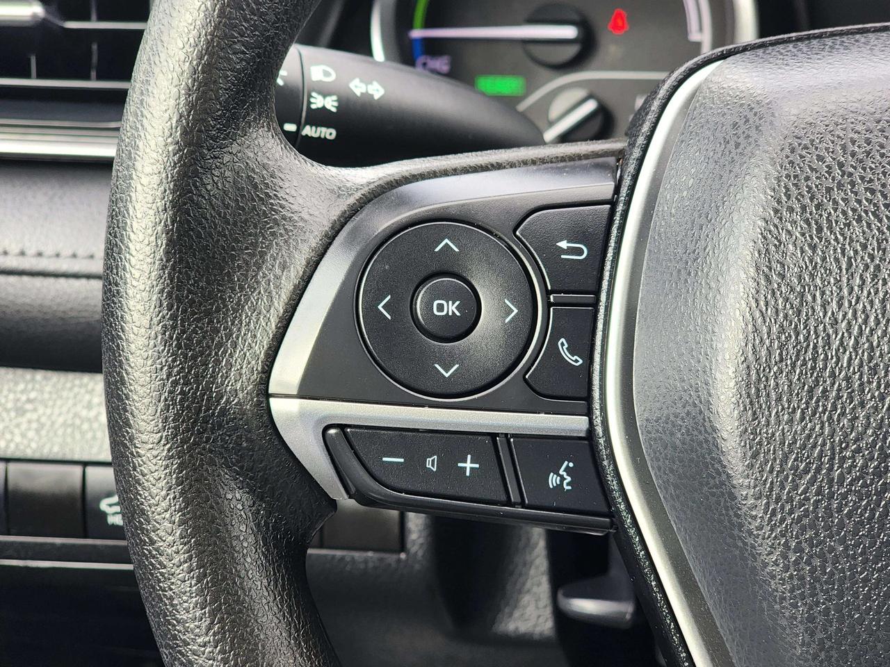 2023 Toyota Camry Hybrid LE | No Accidents! Photo