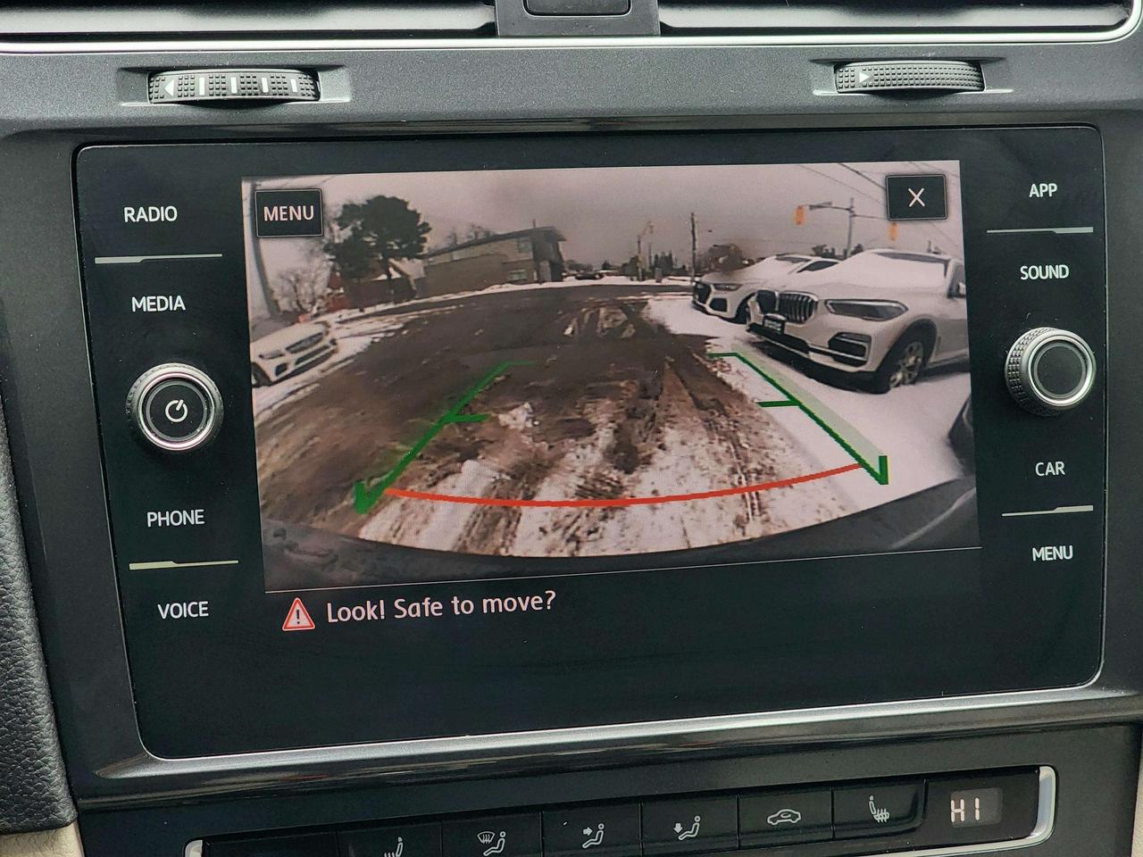 2019 Volkswagen Golf Highline | No Accidents! Photo