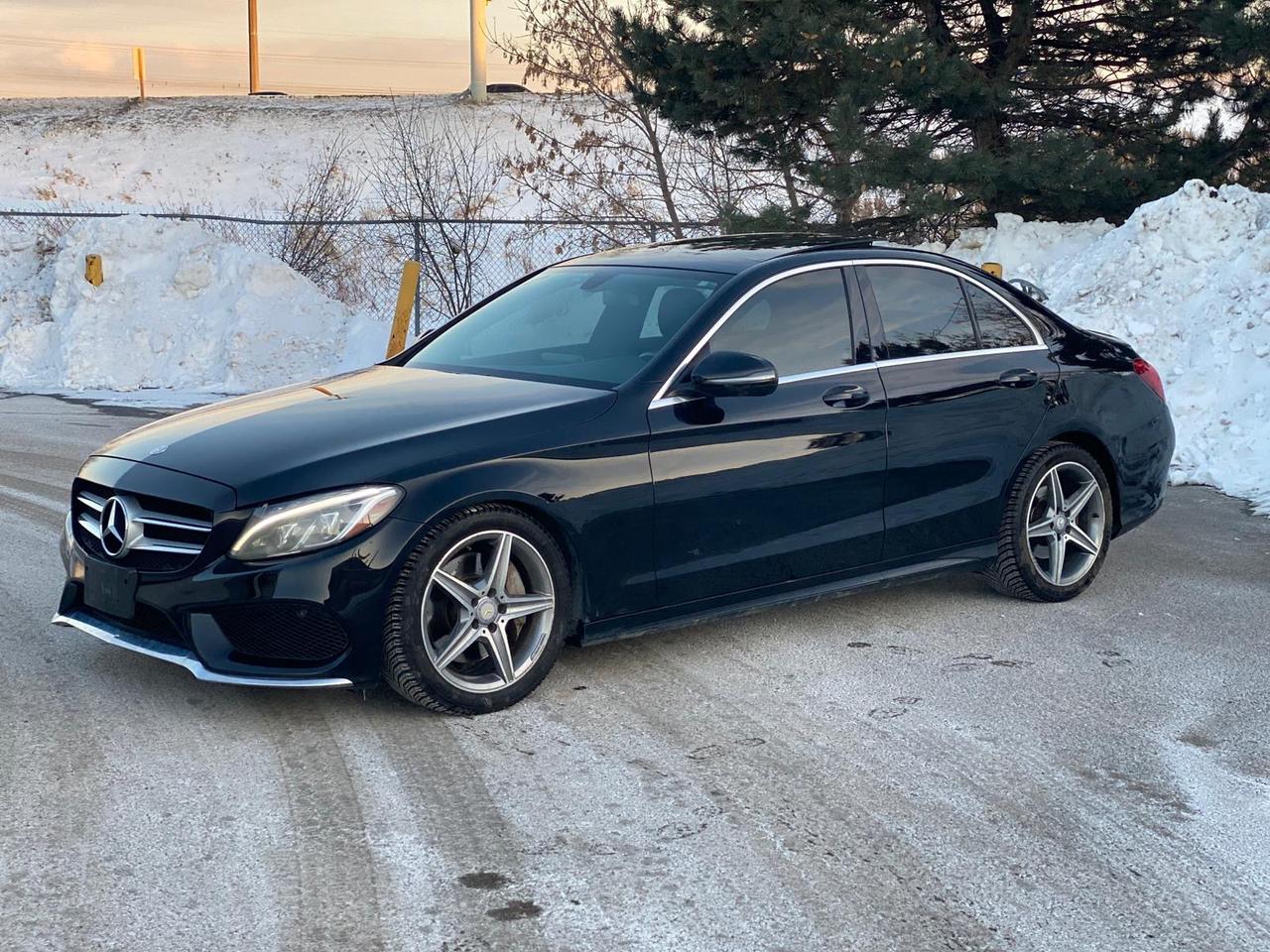 2016 Mercedes-Benz C-Class C300 Photo0