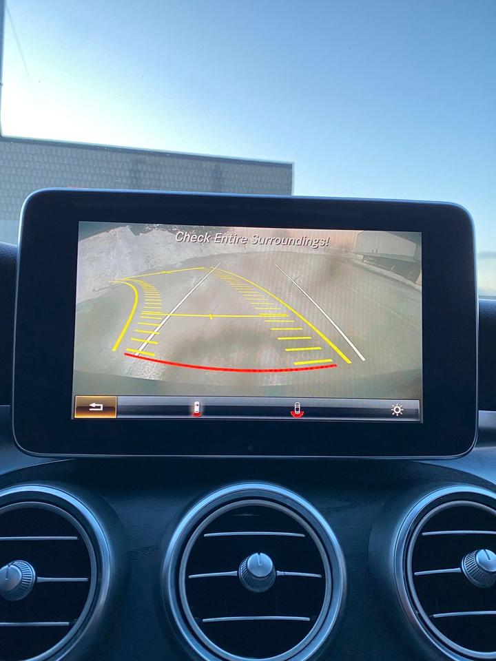 2016 Mercedes-Benz C-Class C300 Photo