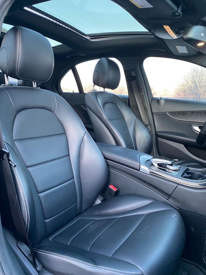 2016 Mercedes-Benz C-Class C300 Photo