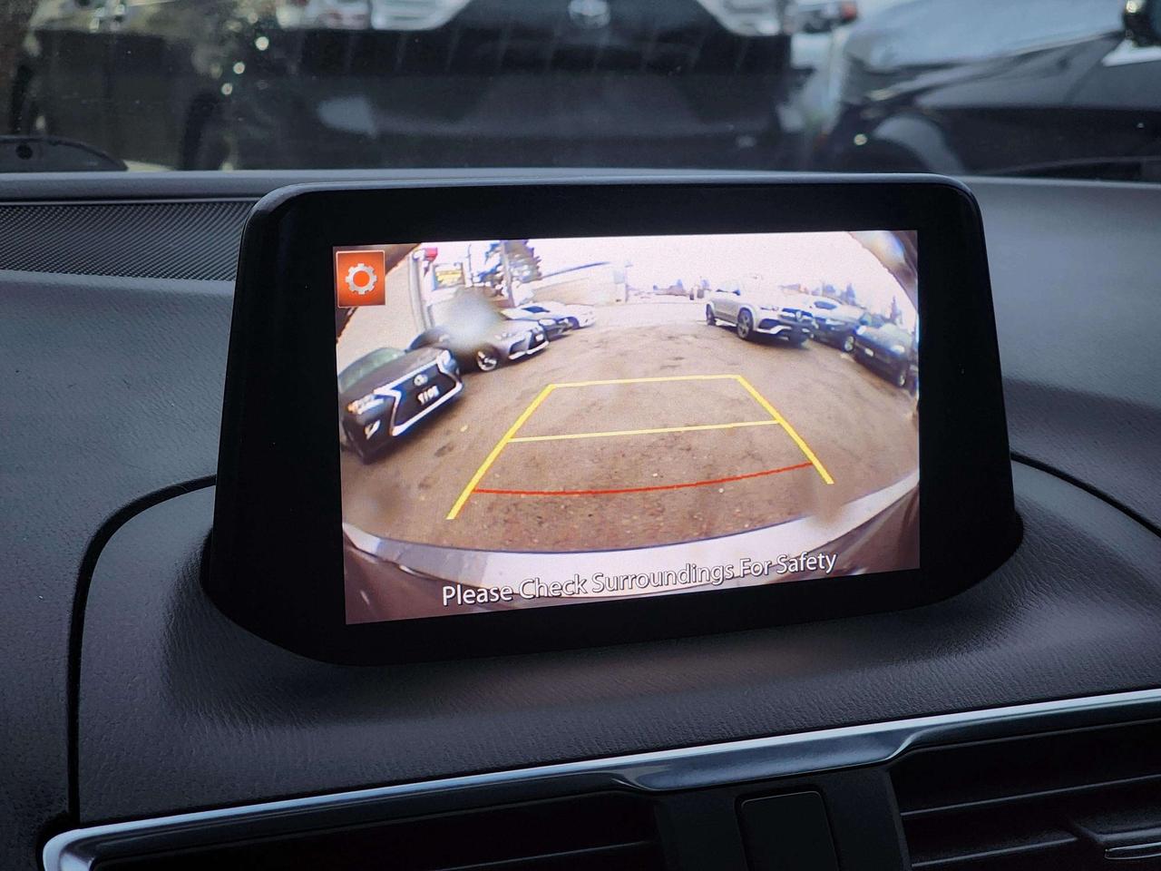 2018 Mazda Mazda3 Sport GT Hatchback Photo