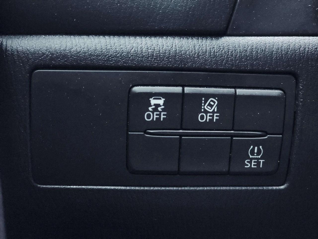 2018 Mazda Mazda3 Sport GT Hatchback Photo