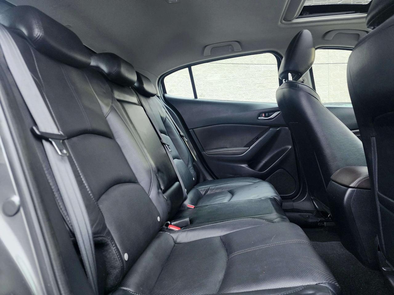 2018 Mazda Mazda3 Sport GT Hatchback Photo