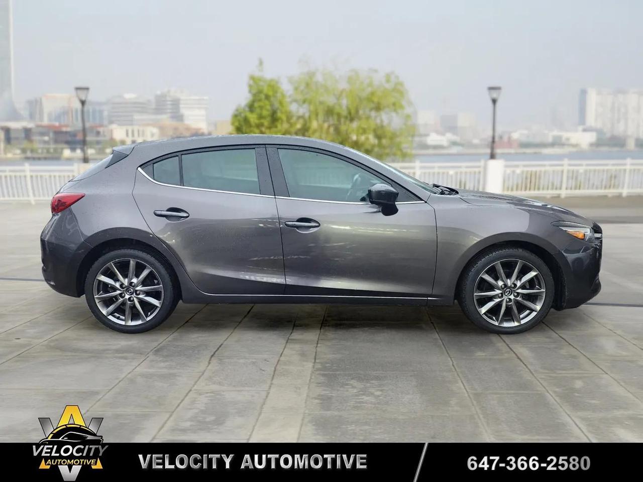 2018 Mazda Mazda3 Sport GT Hatchback Photo