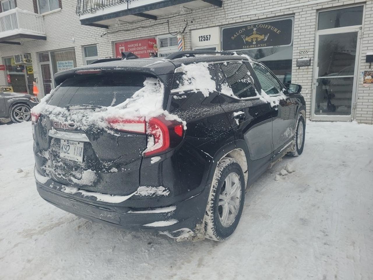 2022 GMC Terrain SLE Photo