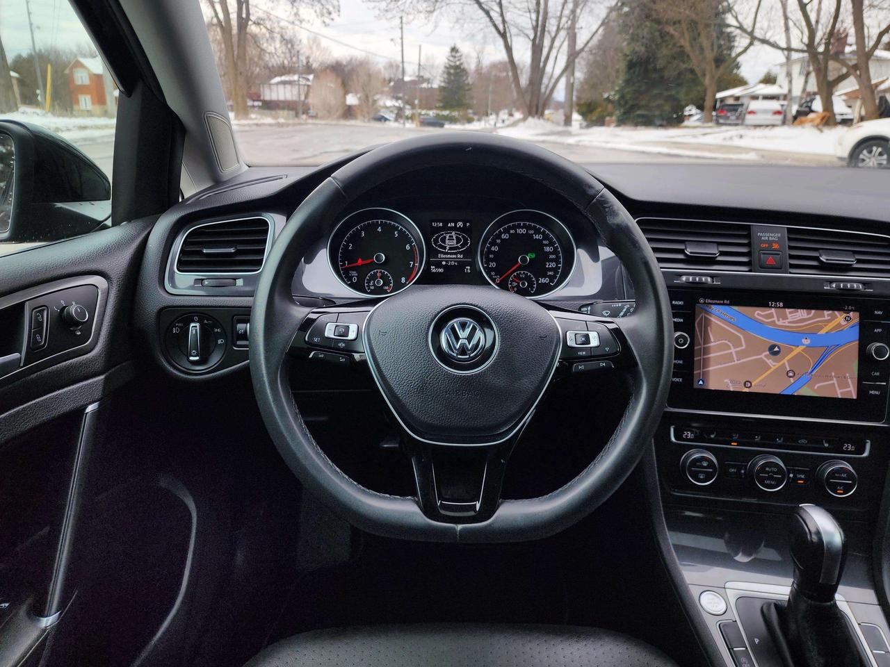 2021 Volkswagen Golf Highline | No Accidents! Photo