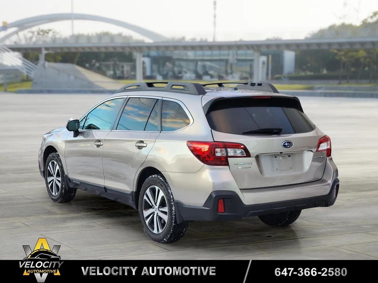 2019 Subaru Outback Limited | No Accidents! Photo