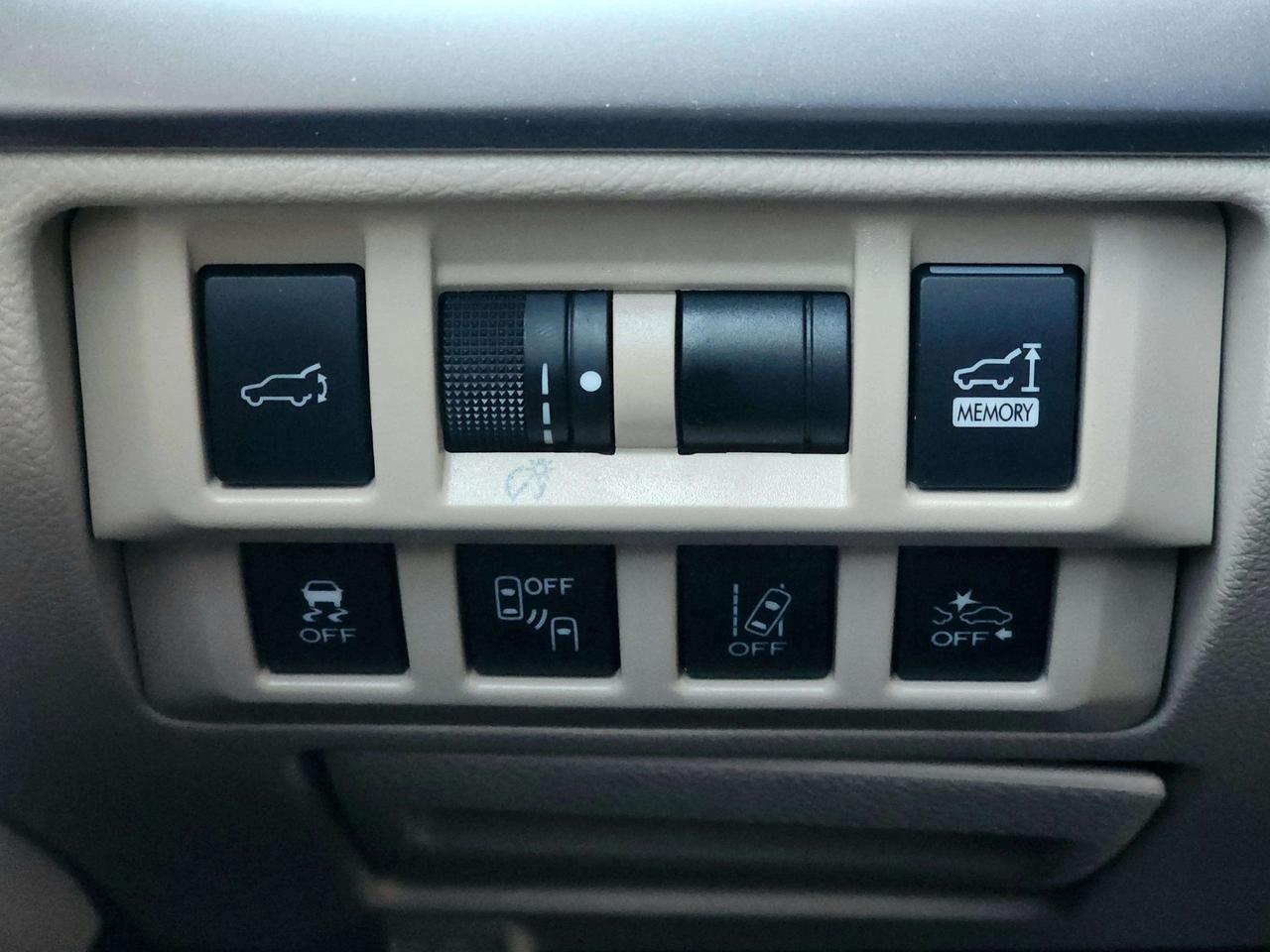 2019 Subaru Outback Limited | No Accidents! Photo