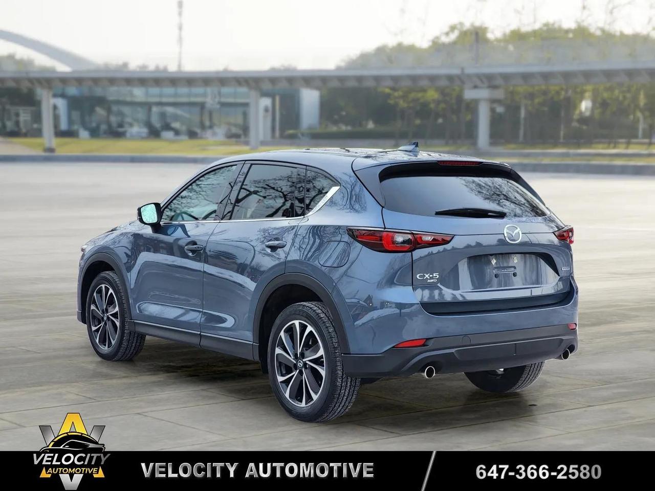 2023 Mazda CX-5 GT AWD | No Accidents! Photo