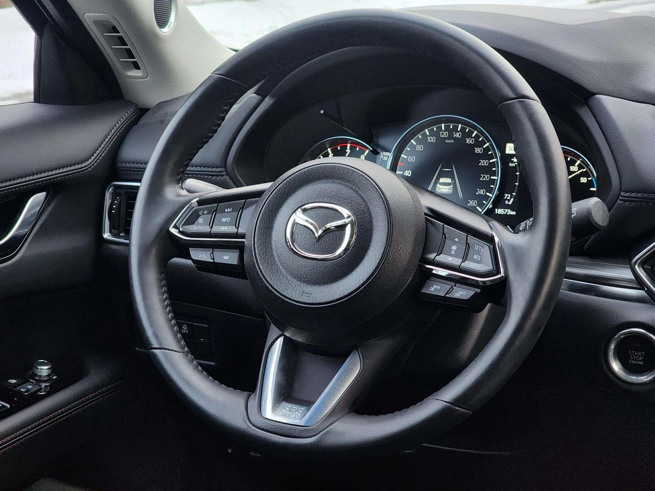 2023 Mazda CX-5 GT AWD | No Accidents! Photo