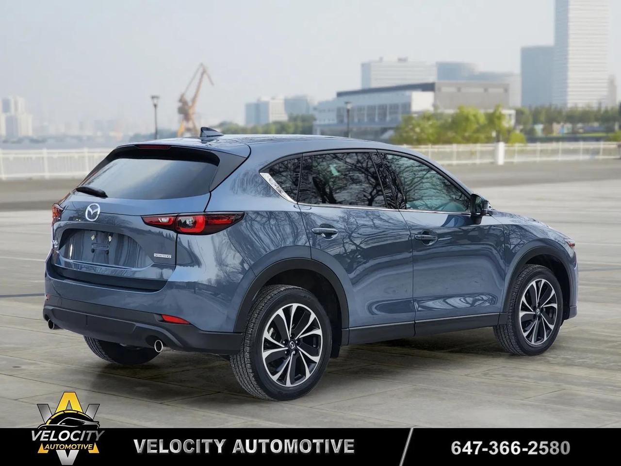 2023 Mazda CX-5 GT AWD | No Accidents! Photo