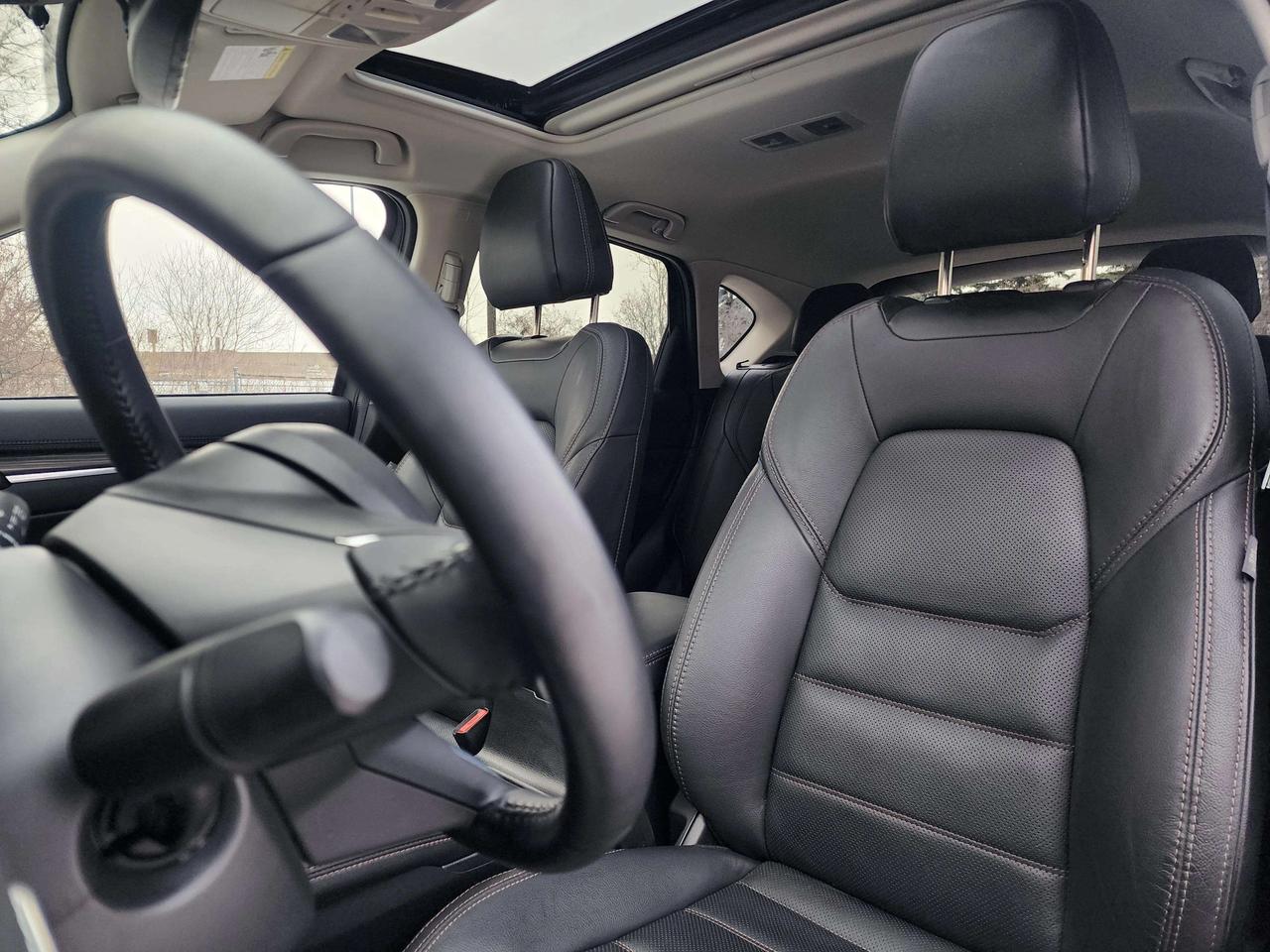 2023 Mazda CX-5 GT AWD | No Accidents! Photo