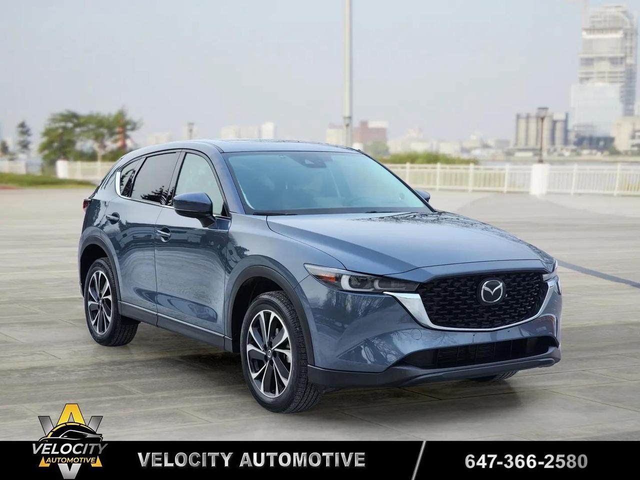 2023 Mazda CX-5 GT AWD | No Accidents! Photo