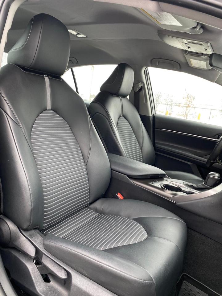 2024 Toyota Camry SE | LEATHER Photo