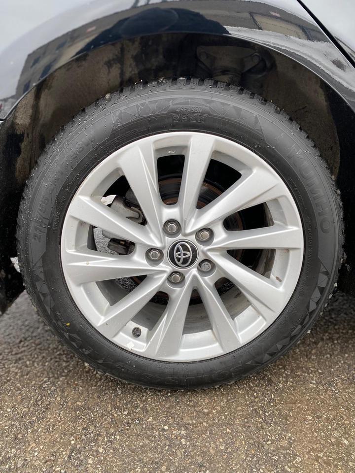 2024 Toyota Camry SE | LEATHER Photo