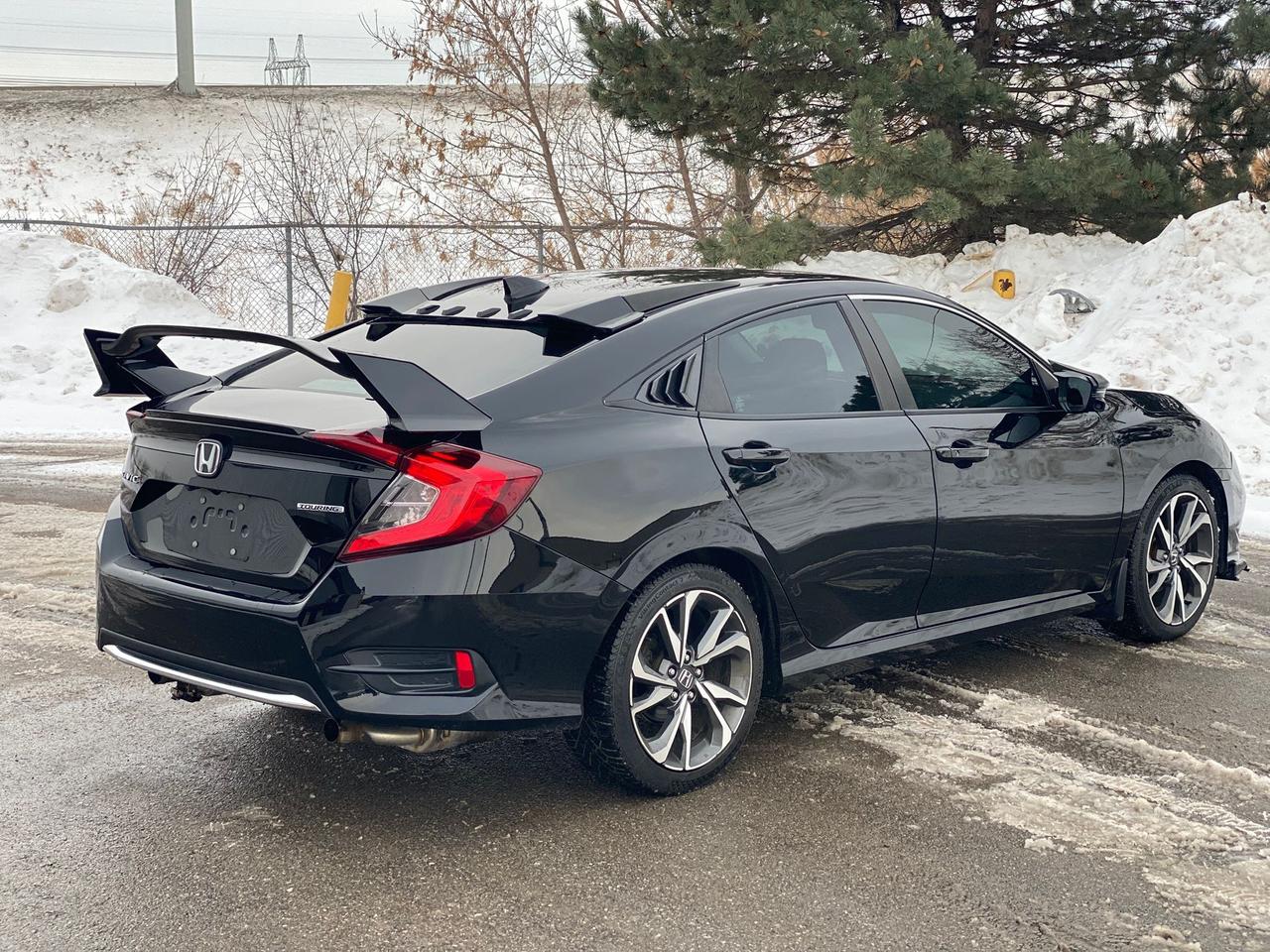 2020 Honda Civic Touring | LEATHER | SUNTOOF Photo