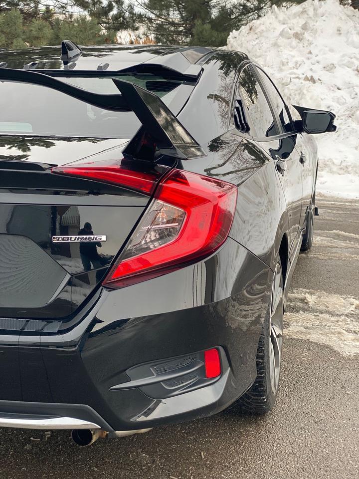 2020 Honda Civic Touring | LEATHER | SUNTOOF Photo