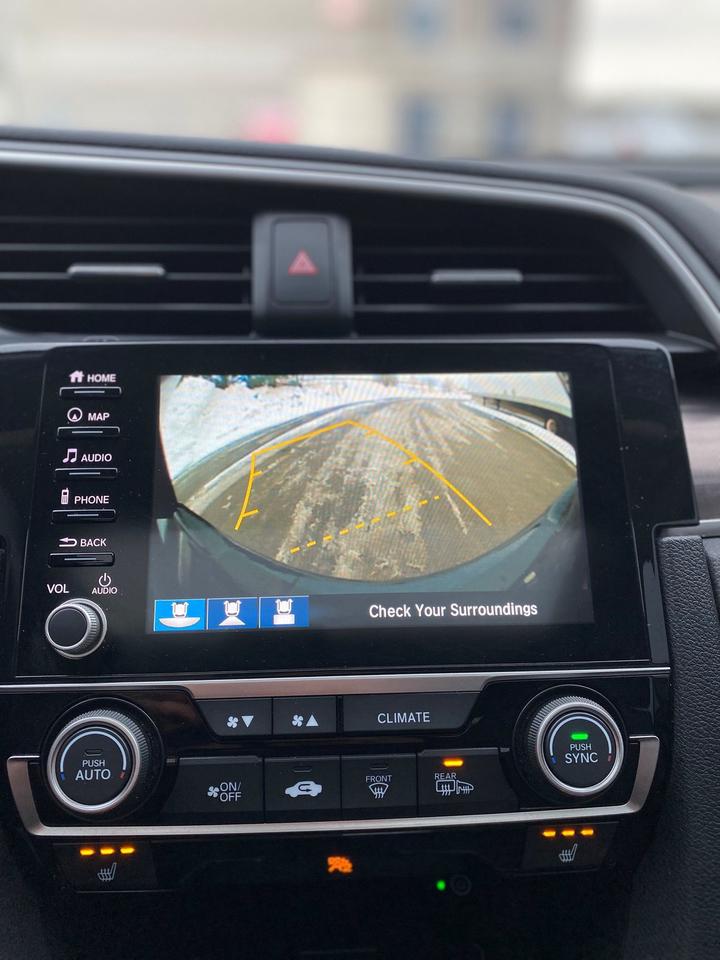2020 Honda Civic Touring | LEATHER | SUNTOOF Photo