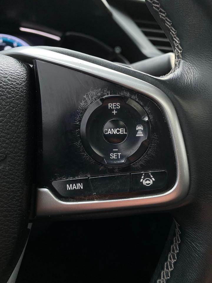 2020 Honda Civic Touring | LEATHER | SUNTOOF Photo
